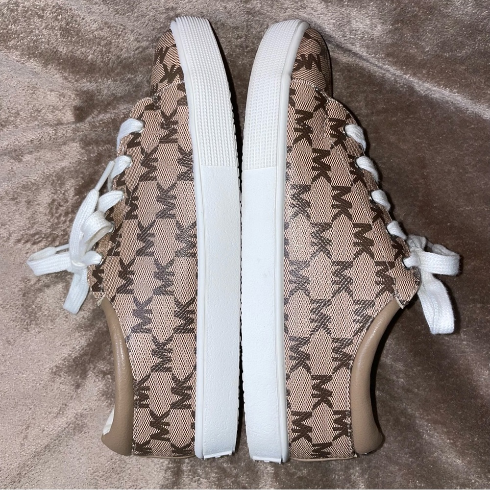 Michael Kors Finola Sneakers!🌟